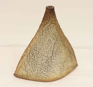 Vase et pic à fleur Grès et porcelaine émaillée, 1968-1975 Collection musée de Guérande 